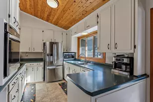 431 W McKinley St, Owatonna, MN 55060 - Photo 9