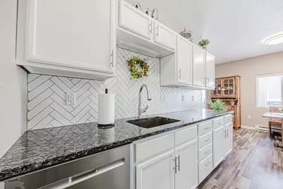 1320 Washington Avenue #101, Detroit Lakes, MN 56501 - Photo 9