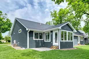 232 S Chestnut St, Ellsworth, WI 54011 - Photo 15
