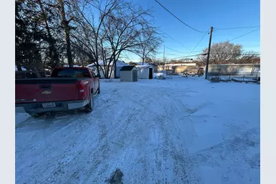 1009 E Center Street, Rochester, MN 55904 - Photo 3