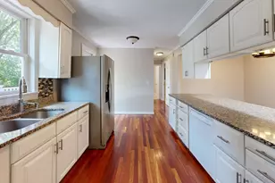 3003 Greenbrier St, Little Canada, MN 55117 - Photo 3