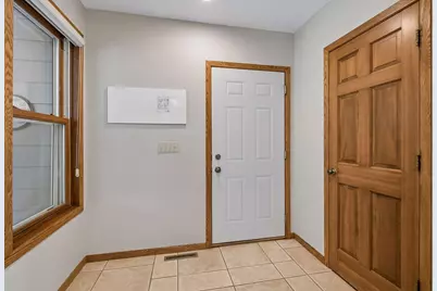 2600 W 102nd Street, Bloomington, MN 55431 - Photo 17