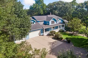 2600 W 102nd St, Bloomington, MN 55431 - Photo 51