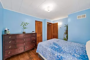 4701 Douglas Dr N, Crystal, MN 55429 - Photo 9