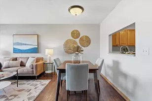 2425 E Franklin Ave, Minneapolis, MN 55406 - Photo 5