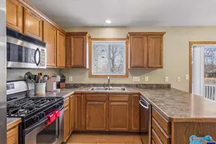 2617 Burl Oak Curve, Hudson, WI 54016 - Photo 17