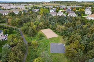 477 Canyon Blvd, Hudson, WI 54016 - Photo 11