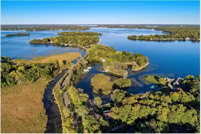 4720 Lagoon Drive, Shorewood, MN 55364 - Photo 1