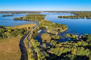 4720 Lagoon Dr, Shorewood, MN 55364 - Photo 1