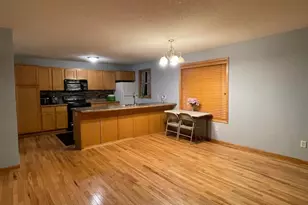 36 Winnipeg Ave, Saint Paul, MN 55117 - Photo 3