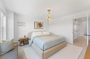 879 Woodlawn Ave, Saint Paul, MN 55116 - Photo 29