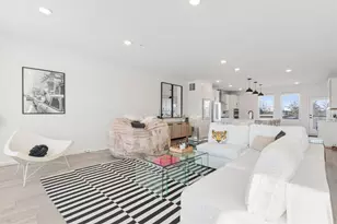 879 Woodlawn Ave, Saint Paul, MN 55116 - Photo 19