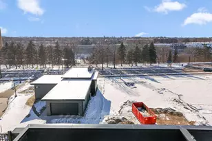 879 Woodlawn Ave, Saint Paul, MN 55116 - Photo 71