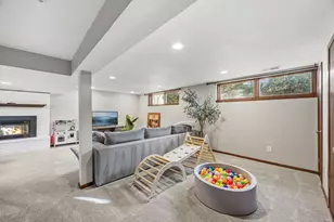 5201 Tifton Dr, Edina, MN 55439 - Photo 47