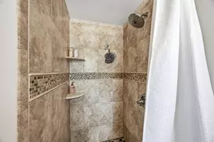 5201 Tifton Dr, Edina, MN 55439 - Photo 25