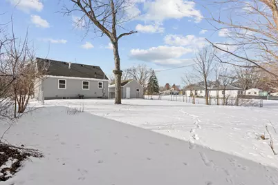 5712 Emerson Avenue N, Brooklyn Center, MN 55430 - Photo 19