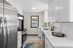 5712 Emerson Ave N, Brooklyn Center, MN 55430 - Photo 7