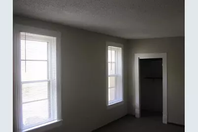 620 N 57th Avenue W, Duluth, MN 55807 - Photo 9