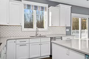 3879 Okerstrom Rd, Hermantown, MN 55811 - Photo 9
