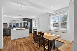 2704 Zenith Ave N, Robbinsdale, MN 55422 - Photo 11