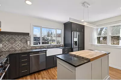 2704 Zenith Avenue N, Robbinsdale, MN 55422 - Photo 15