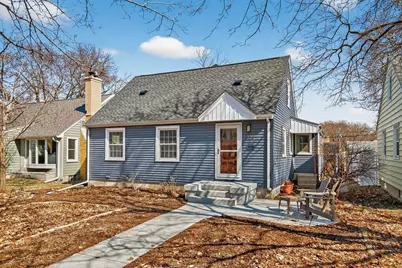 2704 Zenith Avenue N, Robbinsdale, MN 55422 - Photo 1