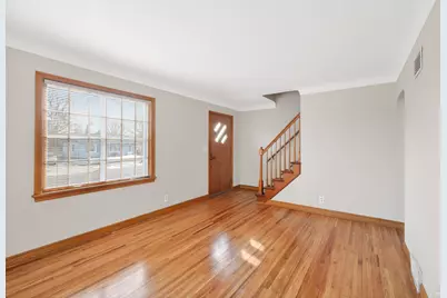 2183 Fremont Avenue E, Saint Paul, MN 55119 - Photo 5