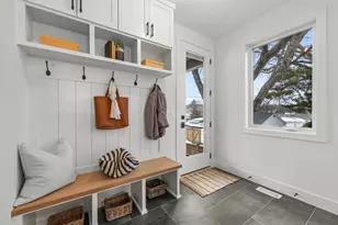 4924 Abbott Ave S, Minneapolis, MN 55410 - Photo 9