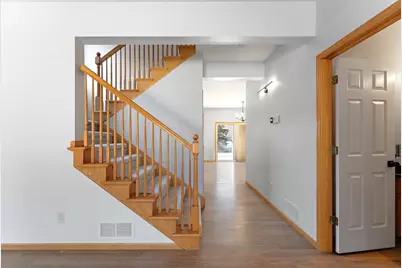 10935 Eagle View Place, Woodbury, MN 55129 - Photo 7