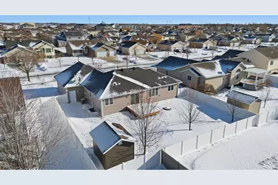 3641 Fillmore Street S, Fargo, ND 58104 - Photo 5