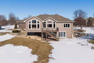 9015 Schutte Ct, Corcoran, MN 55340 - Photo 3