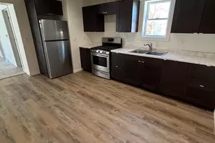 878 Washington St, Prescott, WI 54021 - Photo 5