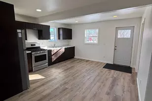 878 Washington St, Prescott, WI 54021 - Photo 7