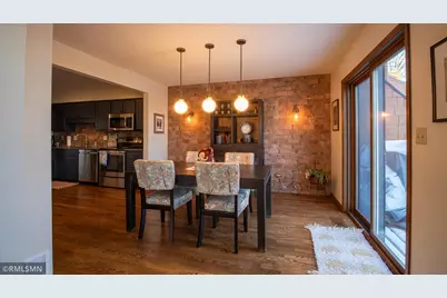 619 Woodhaven Drive NE, Rochester, MN 55906 - Photo 11