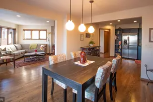 619 Woodhaven Dr NE, Rochester, MN 55906 - Photo 9