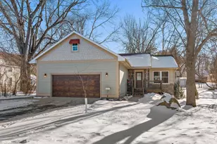 530 E 6th St, New Richmond, WI 54017 - Photo 3