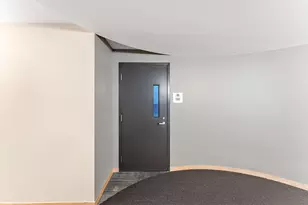 1240 2nd Street S, Minneapolis, MN 55415 - Photo 37