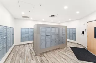 1240 2nd Street S, Minneapolis, MN 55415 - Photo 41