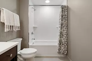 1240 2nd Street S, Minneapolis, MN 55415 - Photo 29