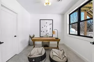 9591 Eagle Ridge Rd, Chanhassen, MN 55317 - Photo 49