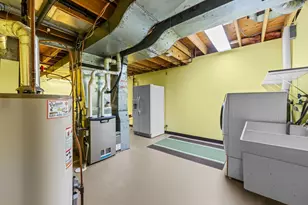 1267 Nursery Hill Ln, Arden Hills, MN 55112 - Photo 31