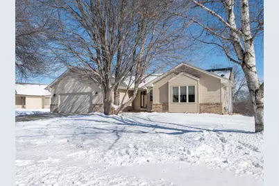 1321 Lake Susan Hills Drive, Chanhassen, MN 55317 - Photo 3