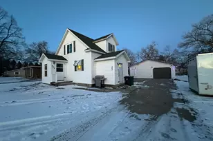 303 S Brook St, Hendricks, MN 56136 - Photo 1