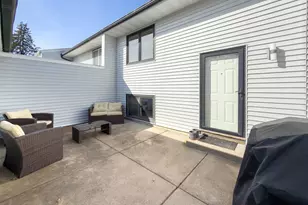 8915 Ironwood Ave S, Cottage Grove, MN 55016 - Photo 3