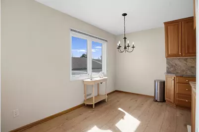 8915 Ironwood Avenue S, Cottage Grove, MN 55016 - Photo 7