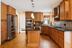 1454 Englert Rd, Eagan, MN 55122 - Photo 13