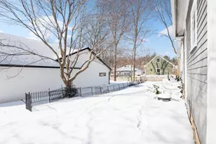 620 7th St SW, Rochester, MN 55902 - Photo 31