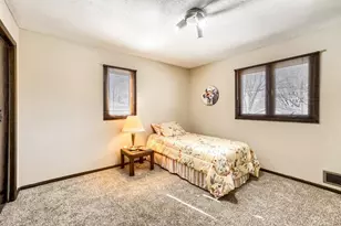 9517 Colorado Ave S, Bloomington, MN 55438 - Photo 17