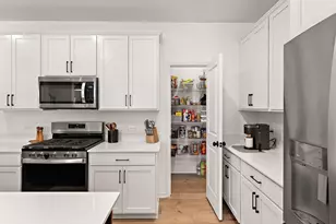 14436 Twin Lakes Cir, Burnsville, MN 55306 - Photo 15