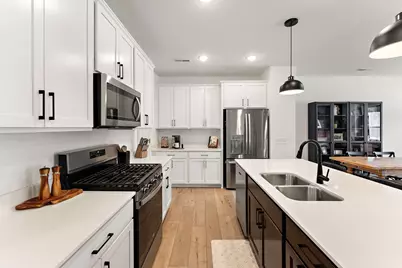 14436 Twin Lakes Circle, Burnsville, MN 55306 - Photo 11